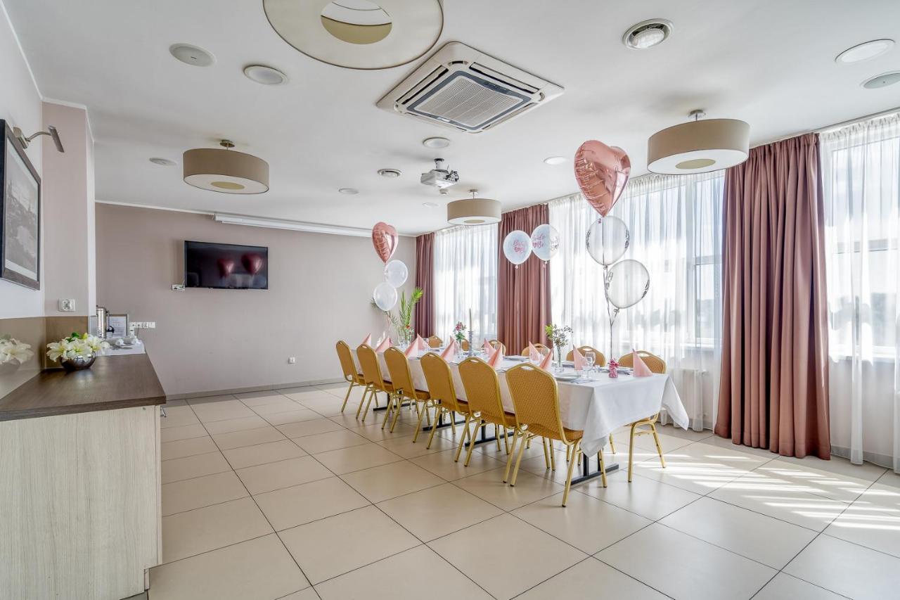 Hotel Stork Brodnica  Ngoại thất bức ảnh